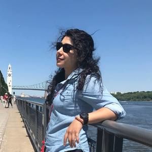 Meet your Posher, Helia